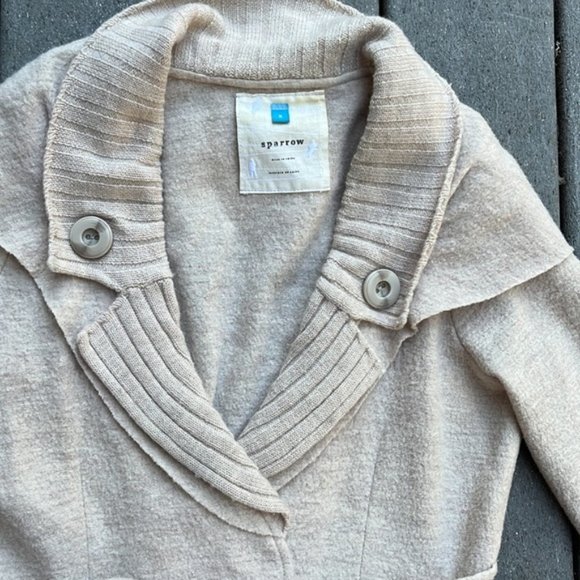 S Anthropologie Sparrow 100 percent Marino Wool darling cardigan sweater EUC tan - Picture 6 of 14
